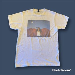 Maggie Rogers 2019 Heard It In A Past Life World Tour Shirt